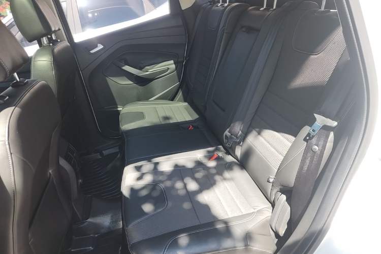 Used Ford Kuga 2015 1.5L GTDi Two-Wheel Drive Fashion Edition Left Rear Seat