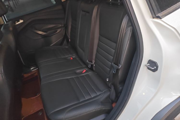 Used Ford Kuga 2015 1.5L GTDi Four-Wheel-Drive Elite Model Left Rear Seat