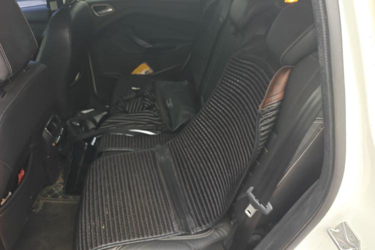 Used Ford Kuga 2015 1.5L GTDi Four-Wheel-Drive Elite Model Left Rear Seat
