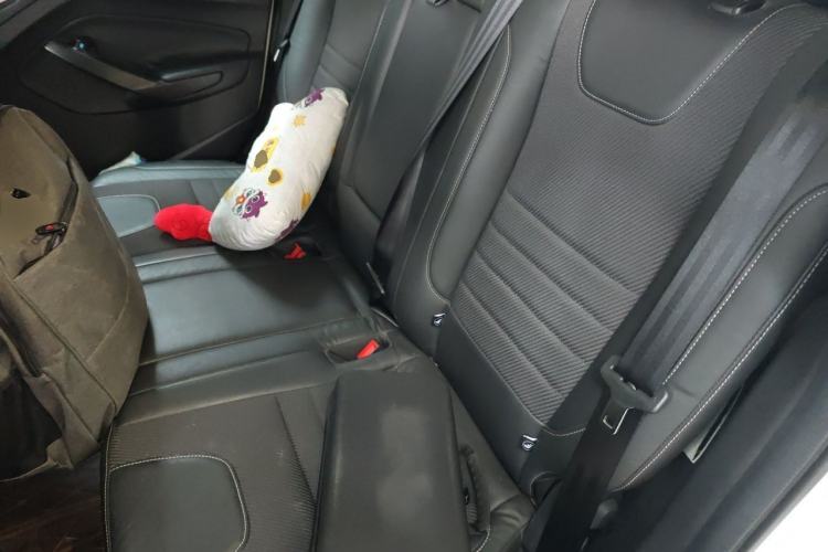 Used Ford Kuga 2015 1.5L GTDi Two-Wheel Drive Fashion Edition Left Rear Seat