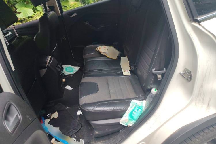 Used Ford Kuga 2015 1.5L GTDi Two-Wheel Drive Fashion Edition Left Rear Seat