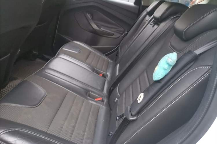Used Ford Kuga 2015 1.5L GTDi Two-Wheel Drive Fashion Edition Left Rear Seat