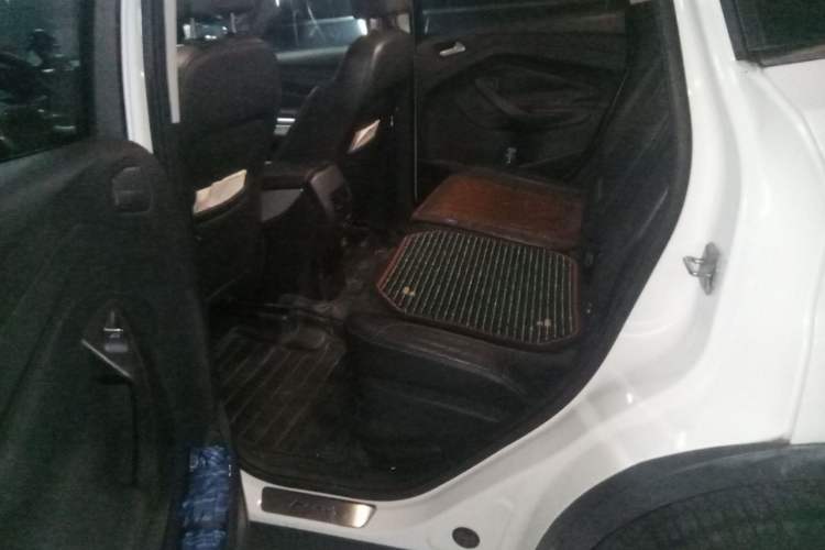 Used Ford Kuga 2015 1.5L GTDi Two-Wheel Drive Fashion Edition Left Rear Seat