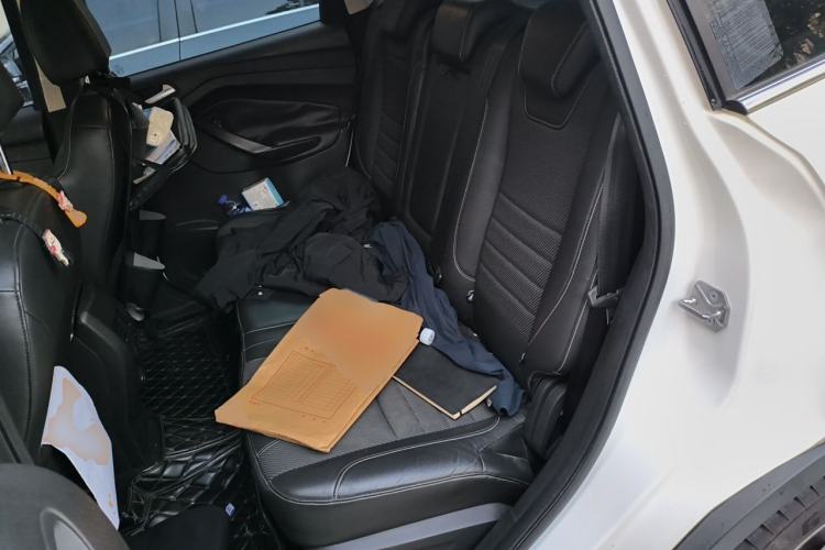 Used Ford Kuga 2015 1.5L GTDi Two-Wheel Drive Fashion Edition Left Rear Seat