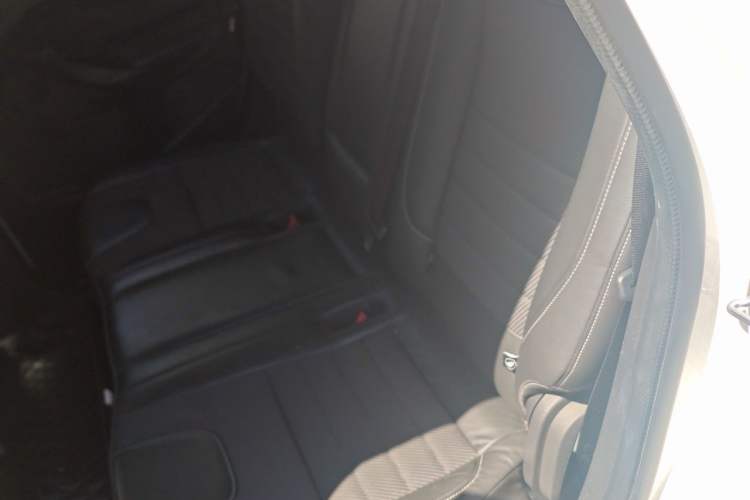 Used Ford Kuga 2015 1.5L GTDi Two-Wheel Drive Fashion Edition Left Rear Seat