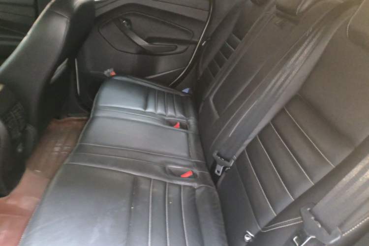 Used Ford Kuga 2015 2.0L GTDi Four-Wheel Drive Elite Model Left Rear Seat