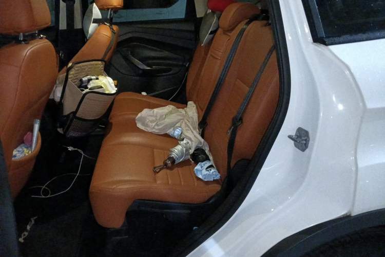 Used Ford Kuga 2015 1.5L GTDi Two-Wheel-Drive Comfort Model Left Rear Seat