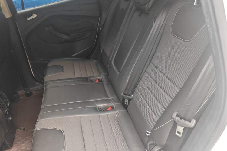 Used Ford Kuga 2015 1.5L GTDi Two-Wheel Drive Fashion Edition Left Rear Seat