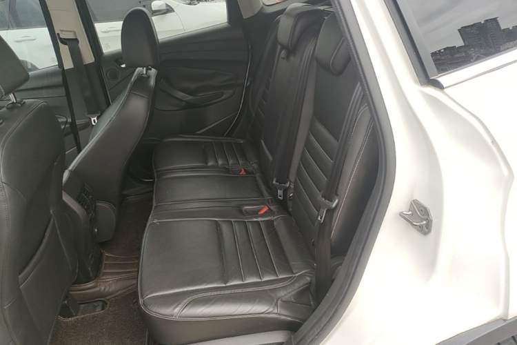 Used Ford Kuga 2015 2.0L GTDi Four-Wheel Drive Prestige Model Left Rear Seat