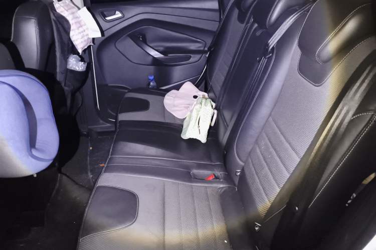 Used Ford Kuga 2015 1.5L GTDi Two-Wheel Drive Fashion Edition Left Rear Seat