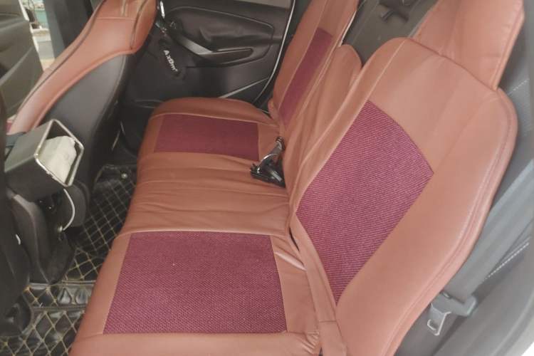 Used Ford Kuga 2015 1.5L GTDi Two-Wheel Drive Fashion Edition Left Rear Seat