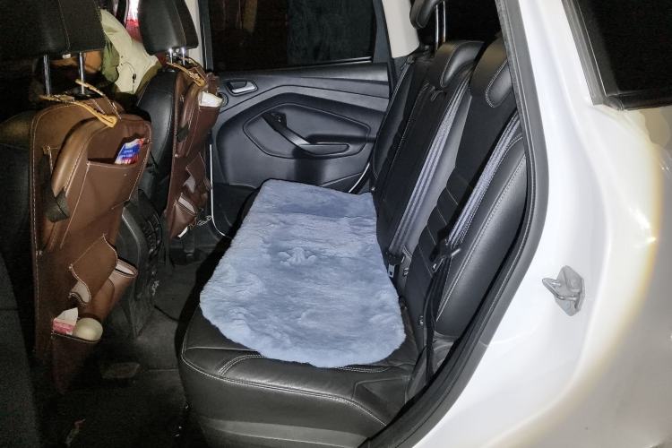 Used Ford Kuga 2015 1.5L GTDi Four-Wheel-Drive Elite Model Left Rear Seat