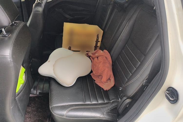 Used Ford Kuga 2015 2.0L GTDi Four-Wheel Drive Elite Model Left Rear Seat