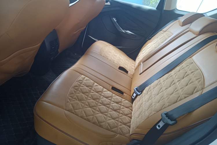 Used Ford Kuga 2015 1.5L GTDi Two-Wheel Drive Fashion Edition Left Rear Seat