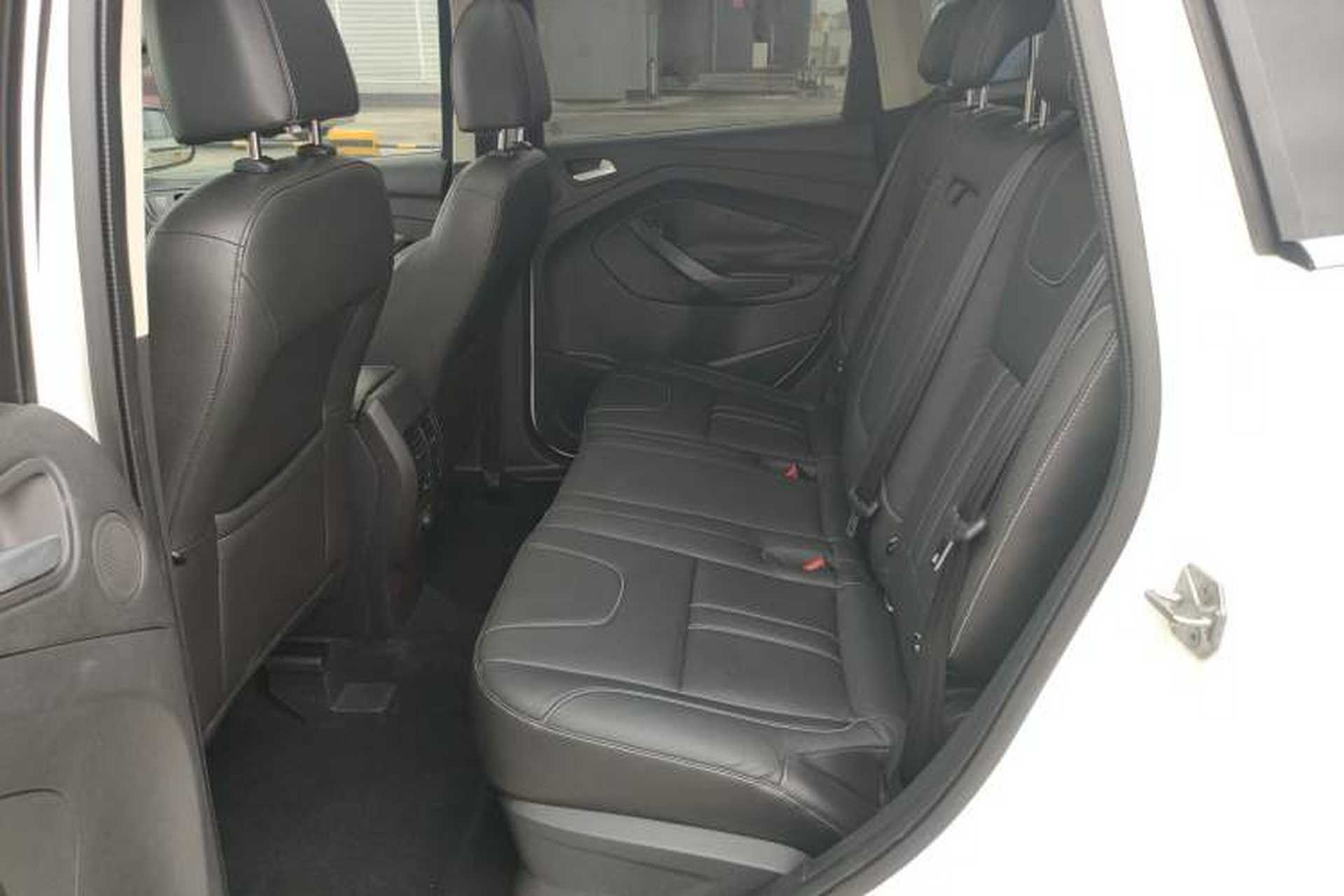 Used Ford Kuga 2015 2.0L GTDi Four-Wheel-Drive Sport Model Left Rear Seat