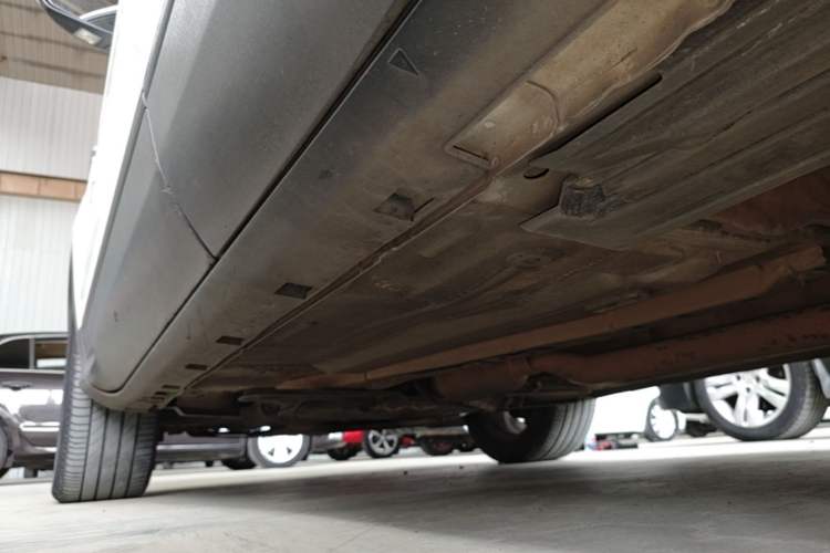 Used Ford Kuga 2015 1.5L GTDi Two-Wheel Drive Fashion Edition Left Side Sill