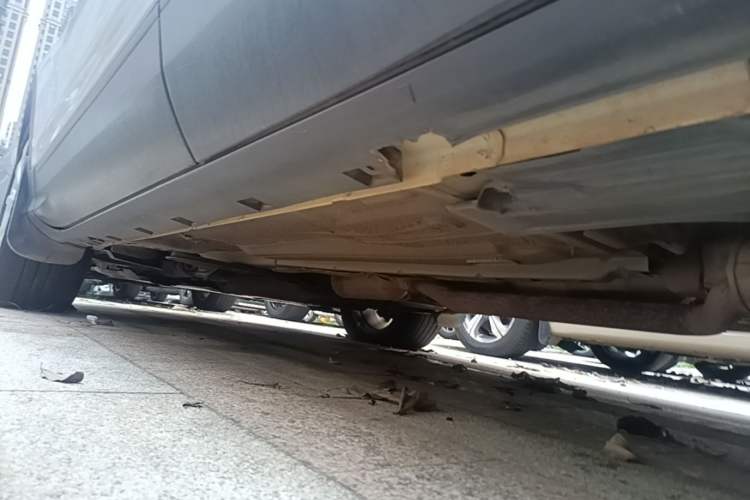 Used Ford Kuga 2015 1.5L GTDi Two-Wheel Drive Fashion Edition Left Side Sill