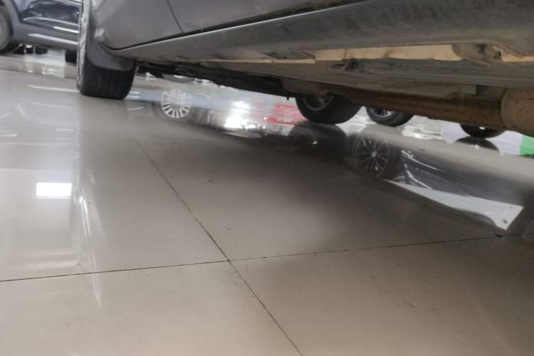 Used Ford Kuga 2015 1.5L GTDi Two-Wheel Drive Fashion Edition Left Side Sill