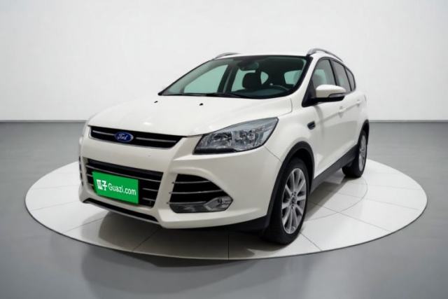 Używany Ford Kuga 2015 1.5L GTDi Two-Wheel Drive Fashion Edition