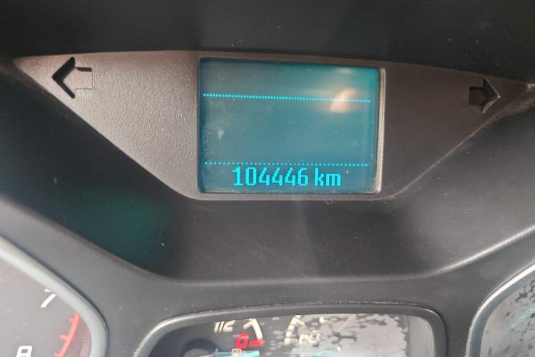 Used Ford Kuga 2015 1.5L GTDi Two-Wheel Drive Fashion Edition Odometer Close Up