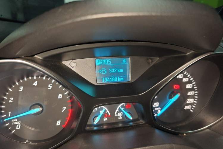 Used Ford Kuga 2015 1.5L GTDi Two-Wheel Drive Fashion Edition Odometer Close Up