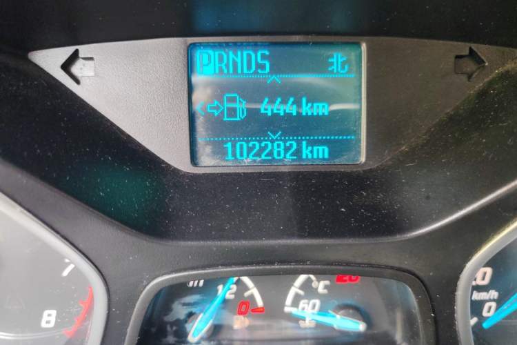 Used Ford Kuga 2015 1.5L GTDi Two-Wheel Drive Fashion Edition Odometer Close Up