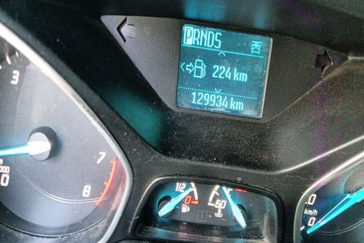 Used Ford Kuga 2015 1.5L GTDi Two-Wheel Drive Fashion Edition Odometer Close Up