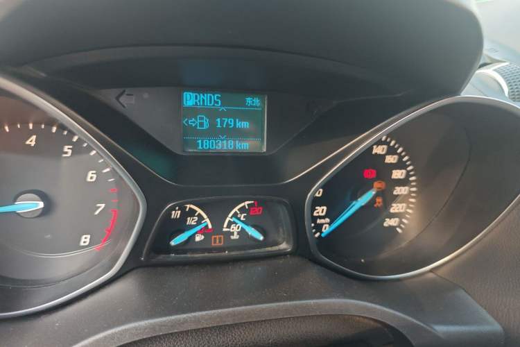 Used Ford Kuga 2015 1.5L GTDi Two-Wheel Drive Fashion Edition Odometer Close Up