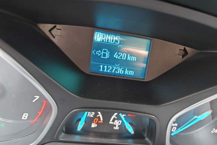 Used Ford Kuga 2015 1.5L GTDi Two-Wheel-Drive Comfort Model Odometer Close Up