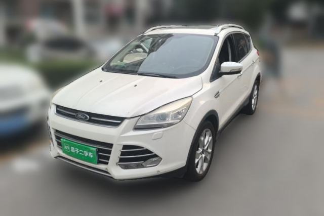 Used Ford Kuga 2015 2.0L GTDi Four-Wheel-Drive Sport Model