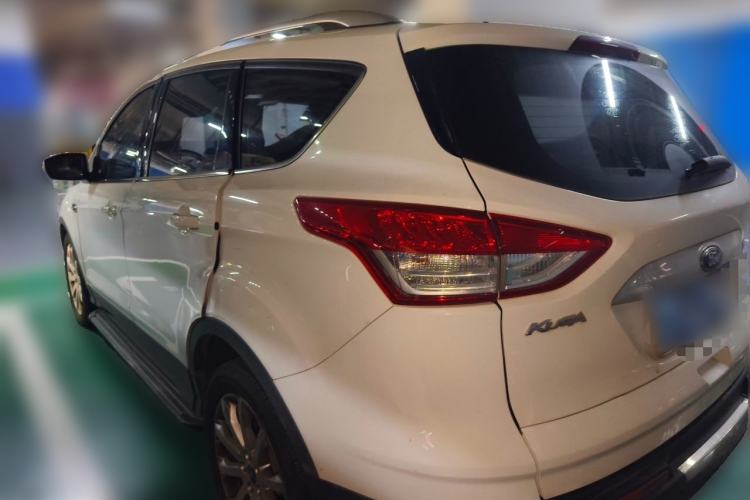 Used Ford Kuga 2015 1.5L GTDi Two-Wheel Drive Fashion Edition Rear Left 45 Deg