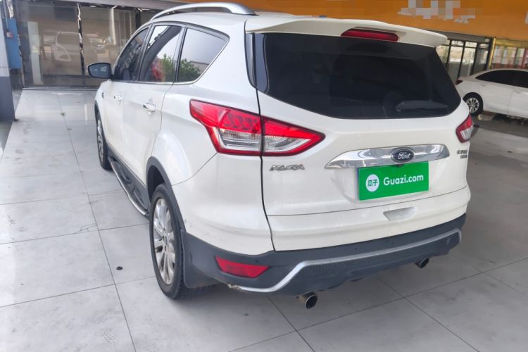 Used Ford Kuga 2015 1.5L GTDi Four-Wheel-Drive Elite Model Rear Left 45 Deg