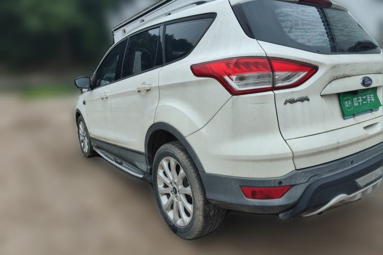 Used Ford Kuga 2015 1.5L GTDi Two-Wheel-Drive Comfort Model Rear Left 45 Deg