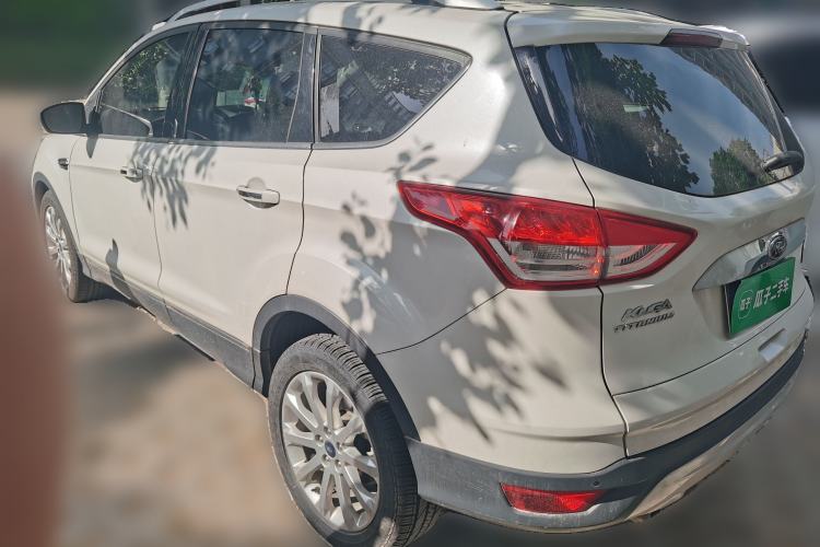 Used Ford Kuga 2015 2.0L GTDi Four-Wheel Drive Prestige Model Rear Left 45 Deg