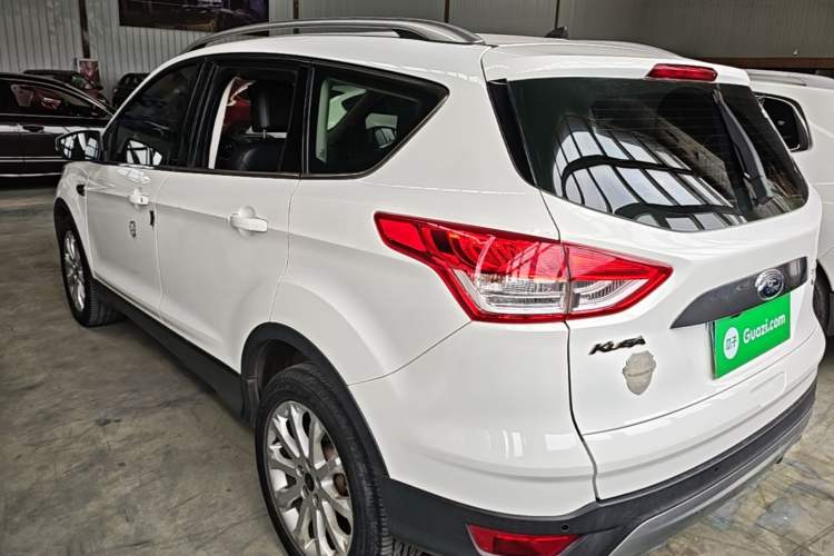 Used Ford Kuga 2015 1.5L GTDi Two-Wheel Drive Fashion Edition Rear Left 45 Deg