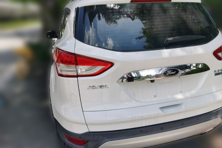 Used Ford Kuga 2015 1.5L GTDi Two-Wheel-Drive Comfort Model Rear Left 45 Deg