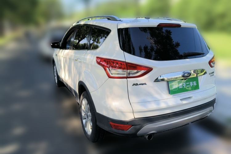 Used Ford Kuga 2015 1.5L GTDi Four-Wheel-Drive Elite Model Rear Left 45 Deg