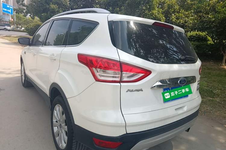 Used Ford Kuga 2015 1.5L GTDi Two-Wheel Drive Fashion Edition Rear Left 45 Deg