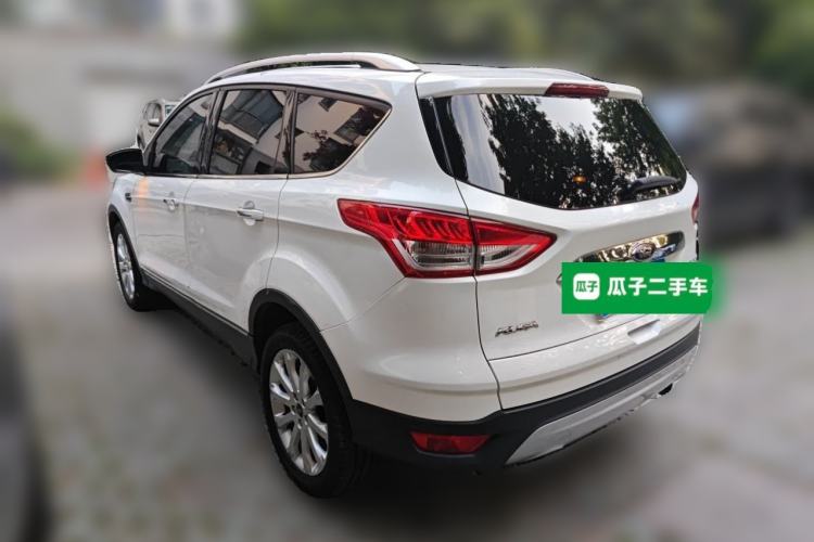 Used Ford Kuga 2015 1.5L GTDi Four-Wheel-Drive Elite Model Rear Left 45 Deg