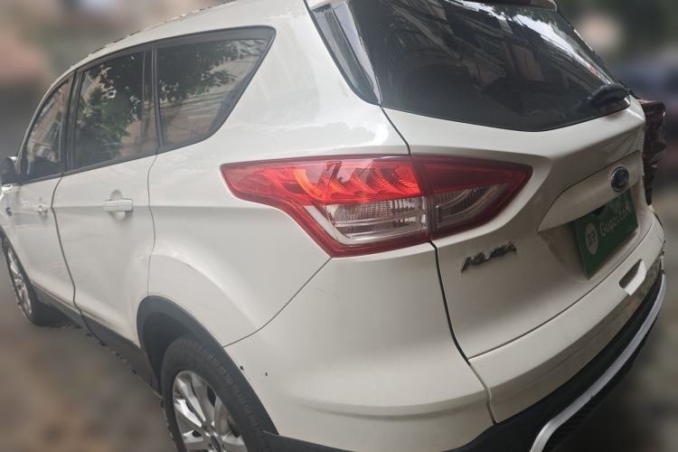 Used Ford Kuga 2015 1.5L GTDi Two-Wheel-Drive Comfort Model Rear Left 45 Deg