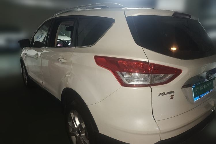 Used Ford Kuga 2015 2.0L GTDi Four-Wheel-Drive Sport Model Rear Left 45 Deg