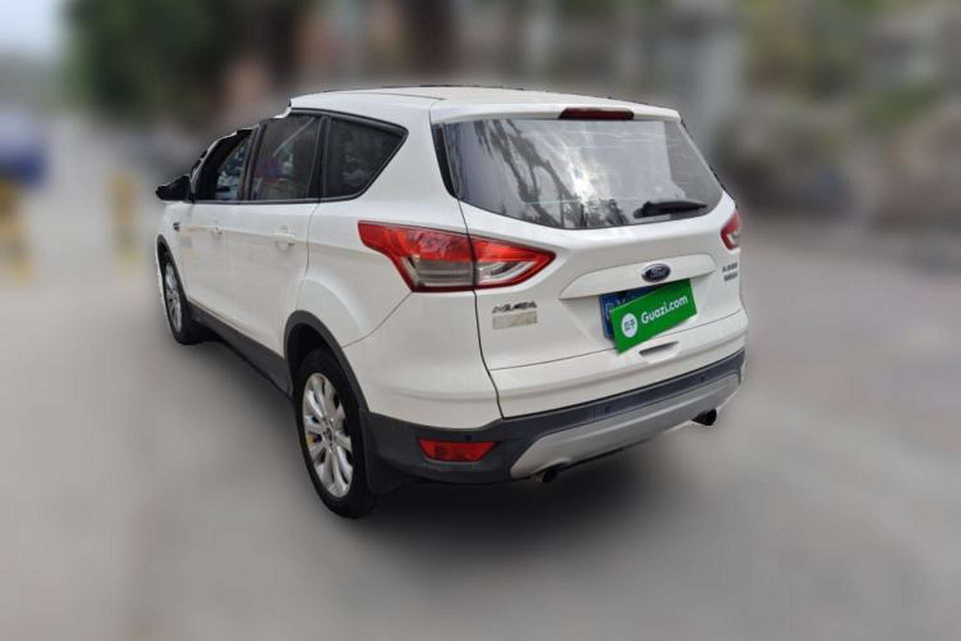 Used Ford Kuga 2015 1.5L GTDi Two-Wheel-Drive Comfort Model Rear Left 45 Deg