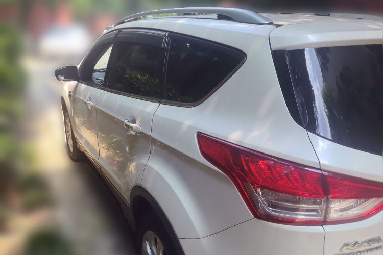Used Ford Kuga 2015 2.0L GTDi Four-Wheel Drive Prestige Model Rear Left 45 Deg