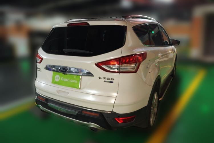 Used Ford Kuga 2015 2.0L GTDi Four-Wheel Drive Prestige Model Rear Right 45 Deg