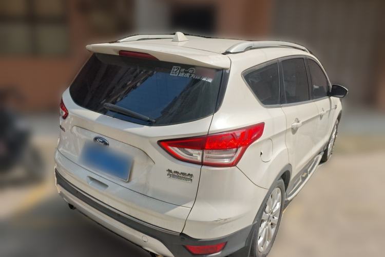 Used Ford Kuga 2015 1.5L GTDi Two-Wheel-Drive Comfort Model Rear Right 45 Deg