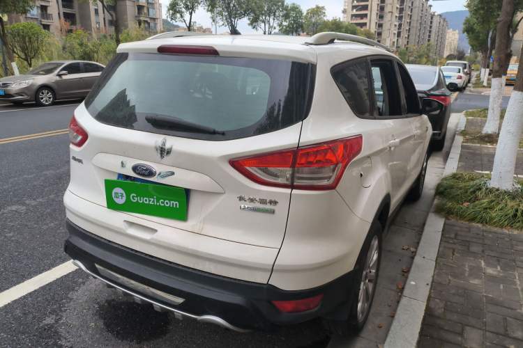 Used Ford Kuga 2015 1.5L GTDi Two-Wheel-Drive Comfort Model Rear Right 45 Deg