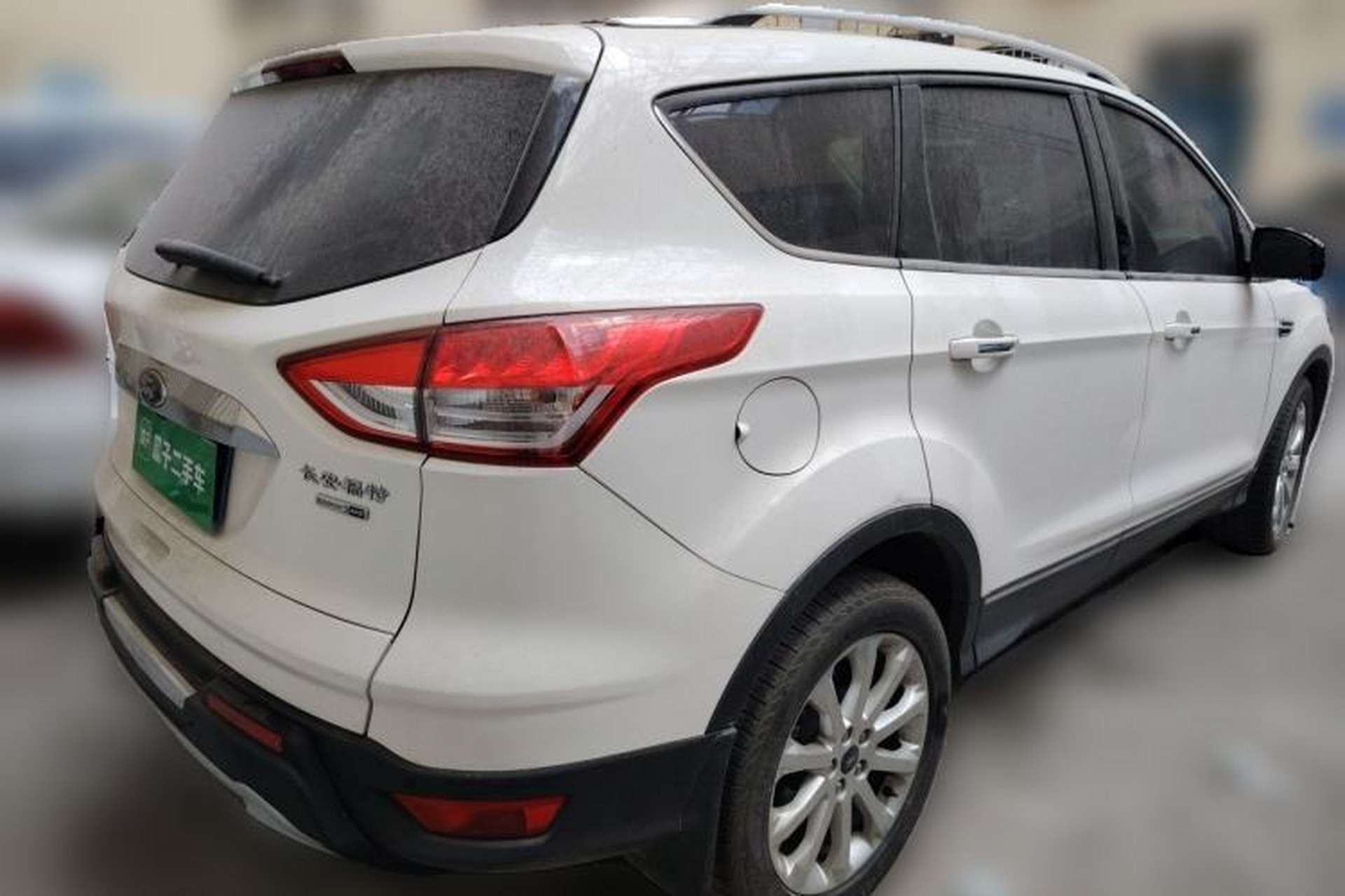 Used Ford Kuga 2015 1.5L GTDi Four-Wheel-Drive Elite Model Rear Right 45 Deg