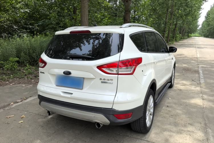 Used Ford Kuga 2015 1.5L GTDi Two-Wheel-Drive Comfort Model Rear Right 45 Deg
