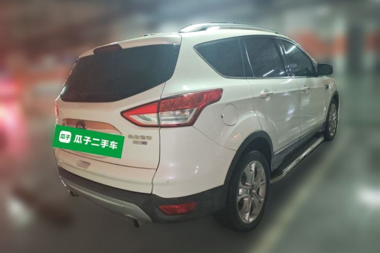 Used Ford Kuga 2015 2.0L GTDi Four-Wheel-Drive Sport Model Rear Right 45 Deg