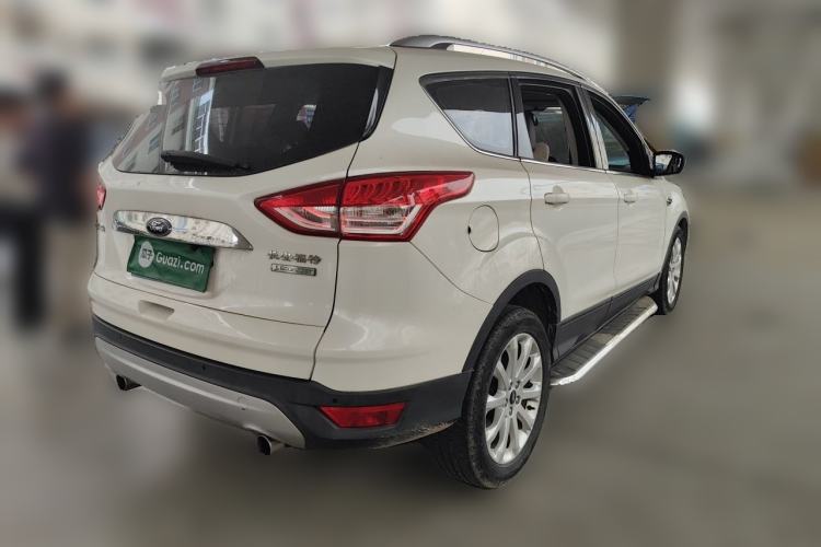 Used Ford Kuga 2015 1.5L GTDi Two-Wheel-Drive Comfort Model Rear Right 45 Deg